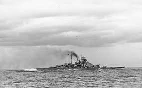 Mit hammer, holz und einer menge fantasie. German Battleship Bismarck Wikipedia