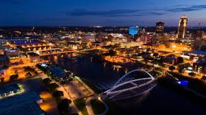 Top rated lawn care maintenance and treatment services in the municipality of des moines, iowa. Wolfe Eye Clinic Welcome George B Clavenna