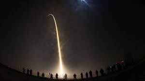 Starlink's internet service is in the beta testing phase, with a public launch possible by the end of 2020. Starlink Satelliten Von Spacex Diese Woche Gibt Es Nachschub Wissen