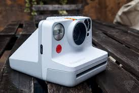 How do polaroid snap cameras work? Polaroid Now Review A Revival That S Light On Features The Verge