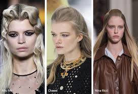 Voluminous hair is a big hairstyle trend that was spotted at different fashion shows all over the world. Fall Winter 2020 2021 Hair Trends Hairstyle Trends Hair Ideas