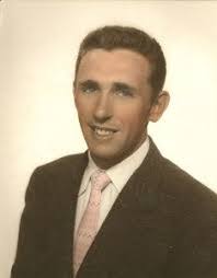 Leonard Mcgrath's Instagram, Twitter & Facebook