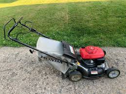 In this video i am repairing a spicer riding lawn mower transaxle. Honda Harmony Ii Hrt216 Self Propelled Lawn Mower For Sale Ronmowers