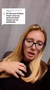 Carol Guzzo's Instagram, Twitter & Facebook