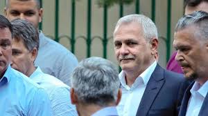 „eu sunt ţintă, psd e ţintă, tăriceanu e țintă, guvernul e ţintă. Rumanien Sozialdemokrat Liviui Dragnea Muss In Haft