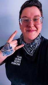 Nicole Bagby's Instagram, Twitter & Facebook