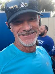 🎄🍷 A Huge Thank You to Our Jingle Mingle Wine Walk Sponsors! 🍷🎄 We are  incredibly grateful for the support of our wonderful sponsors who help make  the Jingle Mingle Wine Walk