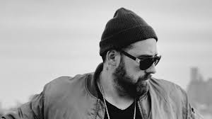 Sido ist nicht nur einer der bekanntesten deutschen rapper, er ist auch als schauspieler, moderator und musikproduzent tätig. Sido Bands A Z Rockpalast Fernsehen Wdr