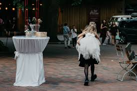 When visiting hof frien, it's a must to try good bitter. Hochzeit Auf Hof Frien Hochzeitsfotograf Hannover