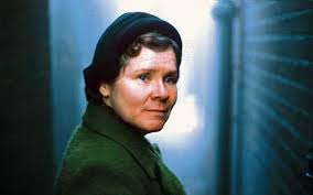 Rosalie anderson macdowell (born april 21, 1958) is an american actress and fashion model. Bild Zu Imelda Staunton Vera Drake Bild Imelda Staunton Filmstarts De