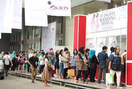 Dapetin tiket konser, atraksi, paket tur, dan banyak hal menarik. Antusias Pengunjung Jakarta Wedding Festival 2014 Di Hari Pertama Weddingku Com
