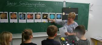 Internationaler Audiodienst Iad Jubilaum Die Evangelische Grundschule Dessau Wird 20 Jahre Alt