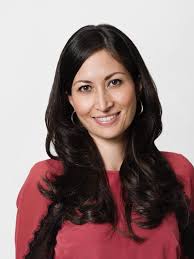 Tanya Knott's Instagram, Twitter & Facebook