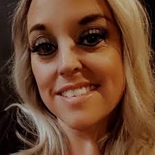 Christy Bennett (@christy.bennett.94) • Facebook