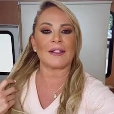 Gracias a roxana Castellanos por...