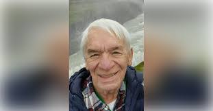 Mike Blough's Instagram, Twitter & Facebook