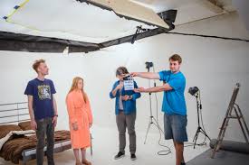 Partners find a partner get up and running in the cloud with help from an experienced partner; Herecka Marie Dolezalova S Kym Tocila Milostne Sceny Jeji Partner To Neni Tojesenzace Cz