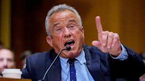 Philadelphia Mayor Cherelle Parker fumbles Eagles chant: 'E-L-G-L-E-S!  Eagles!'