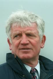 On This Day (2nd March 1984): Pop Robson appointed caretaker manager after  Durban sacking!