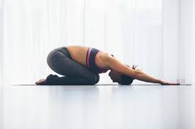Angin dalam badan merupakan antara masalah kesihatan yang sering kita alami. Susah Kentut Coba Saja Ikuti 6 Gerakan Dasar Yoga Yang Mudah Ini