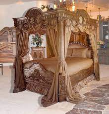 Pin By Sapphire Genavee On For The Home Canopy Bedroom Sets Beautiful Bedrooms Luxurious Bedrooms