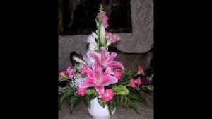 Bunga altar yang unik : Beberapa Rangkaian Bunga Meja Minimalis Unik Dan Keren By Flor Jack
