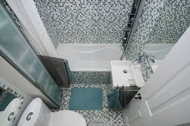 Composition modulable de 120cm imagine multicolore de delpha x meccano home comprenant le miroir. Petite Salle De Bain Idees Et Photos Pour Bien L Amenager