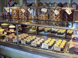 I'm so sad that this wonderful macaron company decided to close its doors. Finding The Best Macarons In San Francisco Ever In Transit