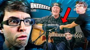 Puddle of Mudd's Wes Scantlin covers "About a Girl" by Nirvana (2005)