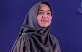Maybe you would like to learn more about one of these? Dibahas Lagi Usai Diisukan Putus Dari Reza Ria Ricis Jelaskan Status Kedekatan Dengan Harris Vriza