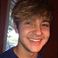 Jesse Sigler's Instagram, Twitter & Facebook