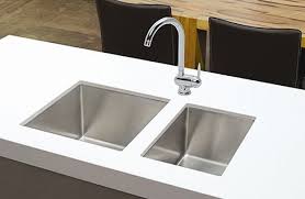double bowl undermount sink