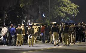 Israel said an investigation was under way but one israeli official told news agencies it was being. Delhi Israel Embassy Blast 2 Spotted In Cctv After Blast Near Delhi S Israel Embassy Report