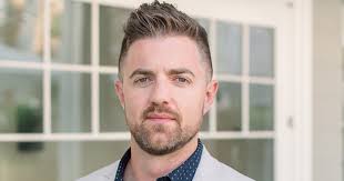 Meet The Disruptors: How Russ Perry of Design Pickle Is Shaking Up How  People Access Creative Talent