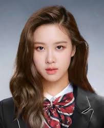 With tenor, maker of gif keyboard, add popular blackpink rose animated gifs to your conversations. Blackpink Rose S Alleged High School Photo Trends Fans Claim She Never Had Plastic Surgery Kpopstarz