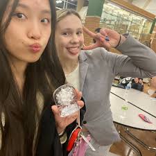 We won LSW Silver Talon 🤯 So proud of this team, for pulling together and  helping each other pull of this great achievement!!! Varsity PF