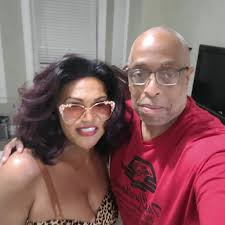 Fan praises comedian's sitcom and standup show