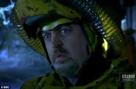 Holiday Film Reviews: Doctor Who: "The Doctor, The Widow and the Wardrobe"  (2011)