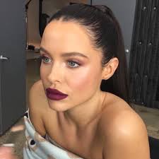 Sara Milton (@saramiltons)