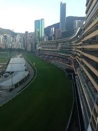 Things to do and see in hong kong one of the world's wealthiest cities, hong kong is the living canvas of a multicultural society influenced by both the western and chinese culture. Happy Valley Hk Stadt Welt