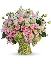 Today, flowers are an integral part of the life of every modern person. Beautiful Love Bouquet Flower Delivery Florence Ky The Secret Garden By Roses And More