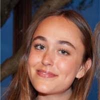 Ida Kern's Instagram, Twitter & Facebook