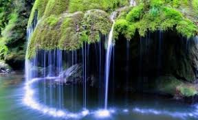La vărsarea sa în râul miniș se formează vestita cascadă bigăr. Dezastru Cascada BigÄƒr Cea Mai FrumoasÄƒ Din Lume Este In Pericol Din Cauza Viiturilor Video Stiri Pe Surse Cele Mai Noi Stiri