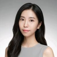 Iris Richards's Instagram, Twitter & Facebook