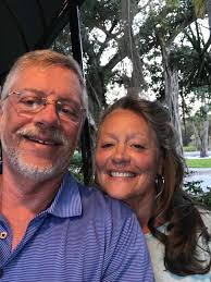 Lucky Larry's Lazy Lizard Lounge