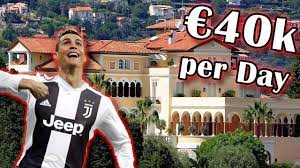 Portugal and juventus football player cristiano lives with his girlfriend georgina rodriguez and their children in italy. Cristiano Ronaldo S New House In Italy 40 000 Per Night Most Expensive House In Italy Designs Youtube