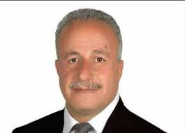 بسم الله الرحمن الرحيم إنا لله وإنا إليه راجعون بكل الرضى والتسليم وبقضاء  الله وقدره آل نصر وأقربائهم في جبل العرب والمهجر ينعون اليكم وفاه فقيدهم  المأسوف على شبابه ............المرحوم الشاب ............. .........