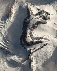 Yeah i was gonna say that one mountain looks wayyy too much like a foot edit: Brent Lindeque On Twitter Saw This On Facebook And It Might Be Very Photoshopped But It Still Took My Breath Away Mother Earth Be Still My Beating Heart The Sleeping Lady Mountain