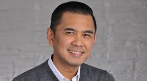 Dean Aragon's Instagram, Twitter & Facebook