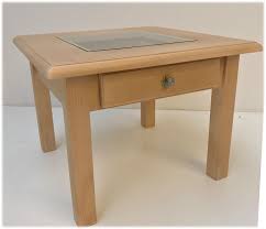 Ebuy24 couchtisch nira couchtisch mit glasplatte und beine in wildei. Couchtisch Fussen 70 70 Cm Mit Glasplatte Und Schubladen Landhausmobel Dietersheim